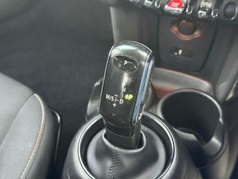 MINI HATCH 1.5 Cooper Classic Hatchback 5dr Petrol Steptronic Euro 6 (s/s) 