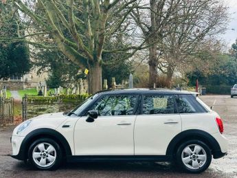 MINI HATCH 1.5 Cooper Classic Hatchback 5dr Petrol Steptronic Euro 6 (s/s) 