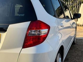 HONDA JAZZ 1.4 i-VTEC ES Plus Hatchback 5dr Petrol CVT Euro 5 (99 ps)