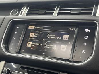 LAND ROVER RANGE ROVER 3.0 TD V6 Vogue SE SUV 5dr Diesel Auto 4WD Euro 6 (s/s) (258 ps)