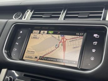 LAND ROVER RANGE ROVER 3.0 TD V6 Vogue SE SUV 5dr Diesel Auto 4WD Euro 6 (s/s) (258 ps)