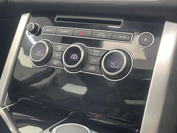 LAND ROVER RANGE ROVER 3.0 TD V6 Vogue SE SUV 5dr Diesel Auto 4WD Euro 6 (s/s) (258 ps)