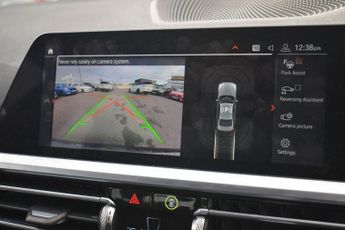 BMW 3 SERIES 2.0 320i M Sport Saloon 4dr Petrol Auto xDrive Euro 6 (s/s) (184