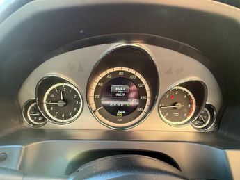 MERCEDES-BENZ E-CLASS 2.1 E220 CDI BlueEfficiency Sport Cabriolet 2dr Diesel G-Tronic+