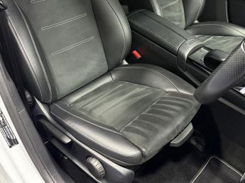 MERCEDES-BENZ A-CLASS 1.3 A200 AMG Line Edition (Executive) Saloon 4dr Petrol 7G-DCT E