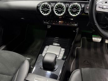 MERCEDES-BENZ A-CLASS 1.3 A200 AMG Line Edition (Executive) Saloon 4dr Petrol 7G-DCT E