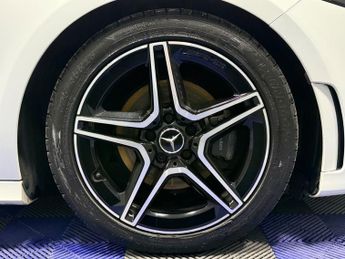 MERCEDES-BENZ A-CLASS 1.3 A200 AMG Line Edition (Executive) Saloon 4dr Petrol 7G-DCT E