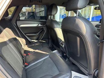 AUDI Q3 2.0 TFSI S line SUV 5dr Petrol S Tronic quattro Euro 5 (s/s) (17