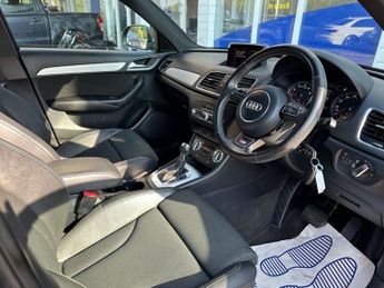 AUDI Q3 2.0 TFSI S line SUV 5dr Petrol S Tronic quattro Euro 5 (s/s) (17