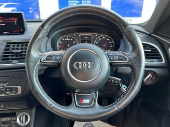 AUDI Q3 2.0 TFSI S line SUV 5dr Petrol S Tronic quattro Euro 5 (s/s) (17