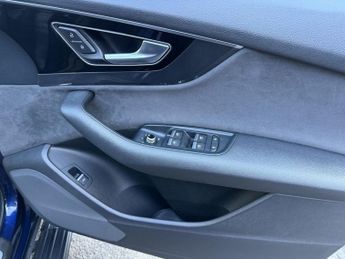 AUDI Q7 3.0 TDI V6 Black Edition SUV 5dr Diesel Tiptronic quattro Euro 6