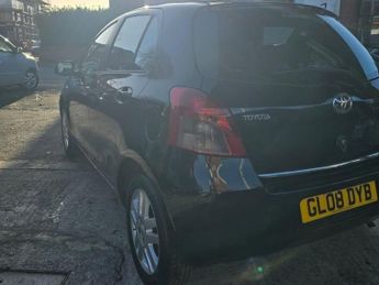 TOYOTA YARIS 1.3 VVT-i TR Hatchback 5dr Petrol Manual (141 g/km, 85 bhp)