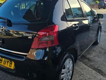 TOYOTA YARIS 1.3 VVT-i TR Hatchback 5dr Petrol Manual (141 g/km, 85 bhp)