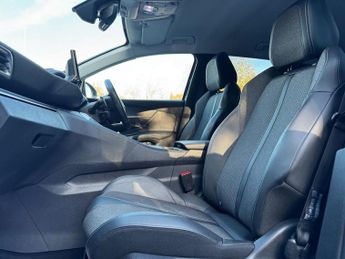 PEUGEOT 3008 1.6 13.2kWh Allure SUV 5dr Petrol Plug-in Hybrid e-EAT Euro 6 (s