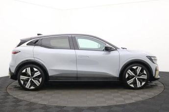RENAULT MEGANE E-TECH 60kWh launch edition Hatchback 5dr Electric Auto (220 ps)