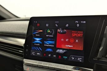 RENAULT MEGANE E-TECH 60kWh launch edition Hatchback 5dr Electric Auto (220 ps)