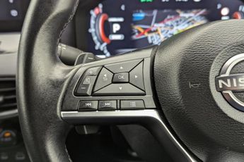 NISSAN JUKE 1.0 DIG-T N-Connecta SUV 5dr Petrol DCT Auto Euro 6 (s/s) (114 p