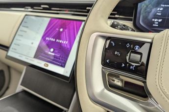 LAND ROVER RANGE ROVER 3.0 P460e 38.2kWh Autobiography SUV 5dr Petrol Plug-in Hybrid Au