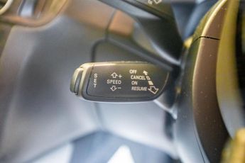 AUDI Q5 2.0 TDI S line Plus SUV 5dr Diesel S Tronic quattro Euro 5 (s/s)