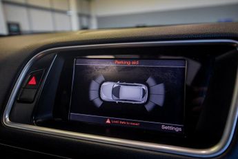 AUDI Q5 2.0 TDI S line Plus SUV 5dr Diesel S Tronic quattro Euro 5 (s/s)