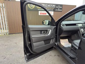 LAND ROVER DISCOVERY SPORT 2.0 TD4 Landmark SUV 5dr Diesel Auto 4WD Euro 6 (s/s) (180 ps)