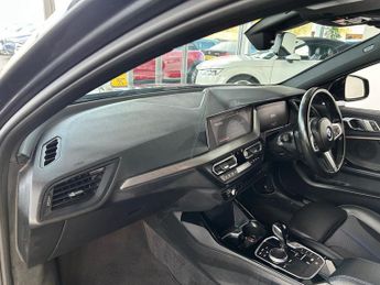 BMW 1 SERIES 1.5 118i M Sport (LCP) Hatchback 5dr Petrol DCT Euro 6 (s/s) (13