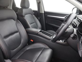 MG MG ZS 72.6kWh Trophy Connect Long Range SUV 5dr Electric Auto (156 ps)