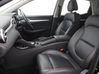 MG MG ZS 72.6kWh Trophy Connect Long Range SUV 5dr Electric Auto (156 ps)