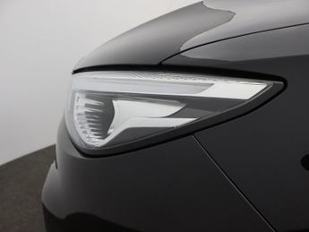 MG MG ZS 72.6kWh Trophy Connect Long Range SUV 5dr Electric Auto (156 ps)