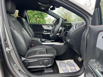 MERCEDES-BENZ EQA EQA 250 AMG Line 5dr