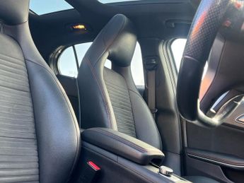 MERCEDES-BENZ GLA 2.2L 5d  AUTO  136 BHP