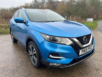 Nissan Qashqai 1.3 DIG-T N-Connecta SUV 5dr Petrol Manual Euro 6 (s/s) (140 ps)