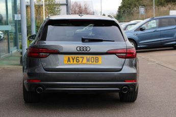 AUDI A4 AVANT 2.0 TFSI Black Edition Estate 5dr Petrol S Tronic Euro 6 (s/s) (