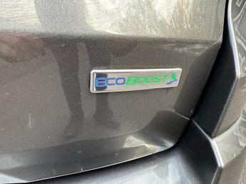 FORD ECOSPORT 1.0T EcoBoost ST-Line SUV 5dr Petrol Manual Euro 6 (s/s) (125 ps