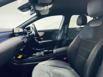 MERCEDES-BENZ A-CLASS 1.3 A250e 15.6kWh AMG Line Edition Saloon 4dr Petrol Plug-in Hyb