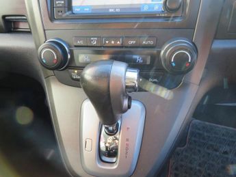 HONDA CR-V 2.0 i-VTEC ES-T SUV 5dr Petrol Auto 4WD Euro 5 (150 ps)