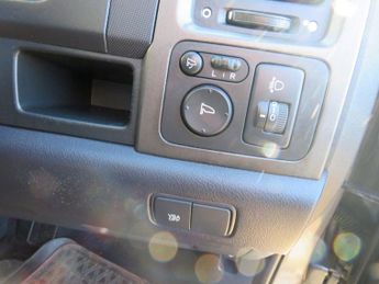 HONDA CR-V 2.0 i-VTEC ES-T SUV 5dr Petrol Auto 4WD Euro 5 (150 ps)