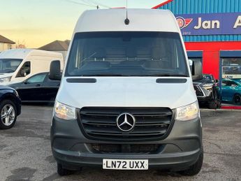 MERCEDES-BENZ SPRINTER 2.0 315 CDI Progressive Panel Van 5dr Diesel G-Tronic FWD L2 H2 