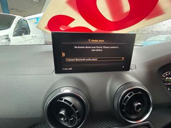 AUDI Q2 1.4 TFSI CoD S line S Tronic SUV (150 ps)