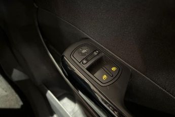 VAUXHALL CORSA 1.2 16V Limited Edition Hatchback 3dr Petrol Manual Euro 5 (85 p