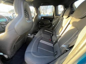 MINI HATCH 1.5 Cooper Sport Hatchback 5dr Petrol Steptronic Euro 6 (s/s) (1