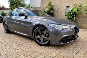 Alfa Romeo Giulia 2.0T Veloce Saloon 4dr Petrol Auto Euro 6 (s/s) (280 ps)