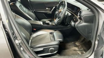 MERCEDES-BENZ A-CLASS 1.5 A180d Sport (Executive) Hatchback 5dr Diesel 7G-DCT Euro 6 (