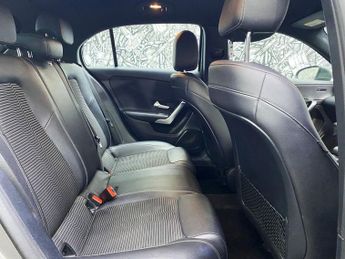 MERCEDES-BENZ A-CLASS 1.5 A180d Sport (Executive) Hatchback 5dr Diesel 7G-DCT Euro 6 (