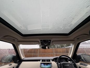 LAND ROVER RANGE ROVER SPORT 3.0 SD V6 HSE Dynamic SUV 5dr Diesel Auto 4WD Euro 6 (s/s) (306 