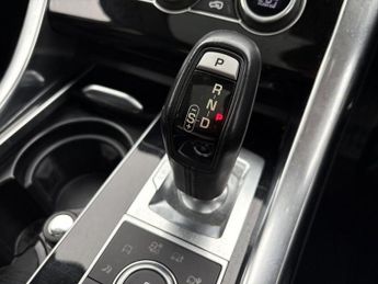 LAND ROVER RANGE ROVER SPORT 3.0 SD V6 HSE Dynamic SUV 5dr Diesel Auto 4WD Euro 6 (s/s) (306 