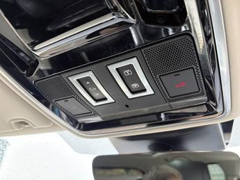 LAND ROVER RANGE ROVER SPORT 3.0 SD V6 HSE Dynamic SUV 5dr Diesel Auto 4WD Euro 6 (s/s) (306 