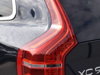 VOLVO XC90 2.0h T8 Twin Engine 9.2kWh Momentum SUV 5dr Petrol Plug-in Hybri