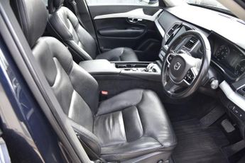 VOLVO XC90 2.0h T8 Twin Engine 9.2kWh Momentum SUV 5dr Petrol Plug-in Hybri