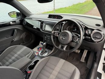 VOLKSWAGEN BEETLE 2.0 TDI Sport Hatchback 3dr Diesel DSG Euro 5 (140 ps)